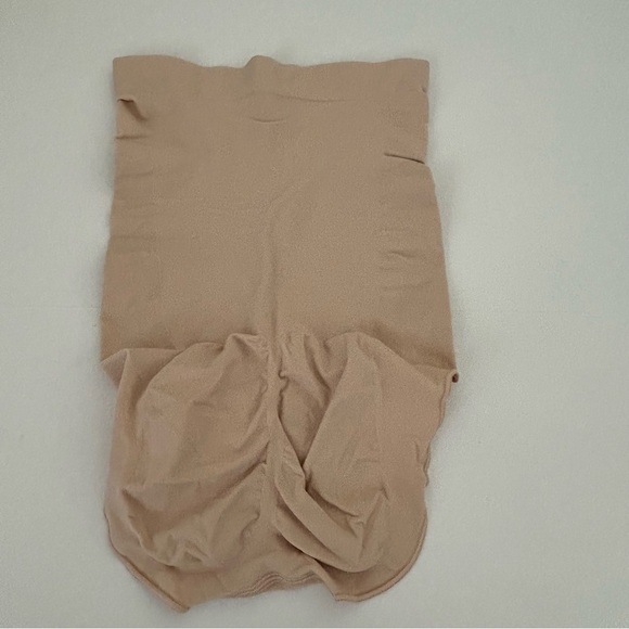 Skims Sculpting Shapewear Seamless high waist underwear panty brief Sand 2XL - Picture 6 of 6